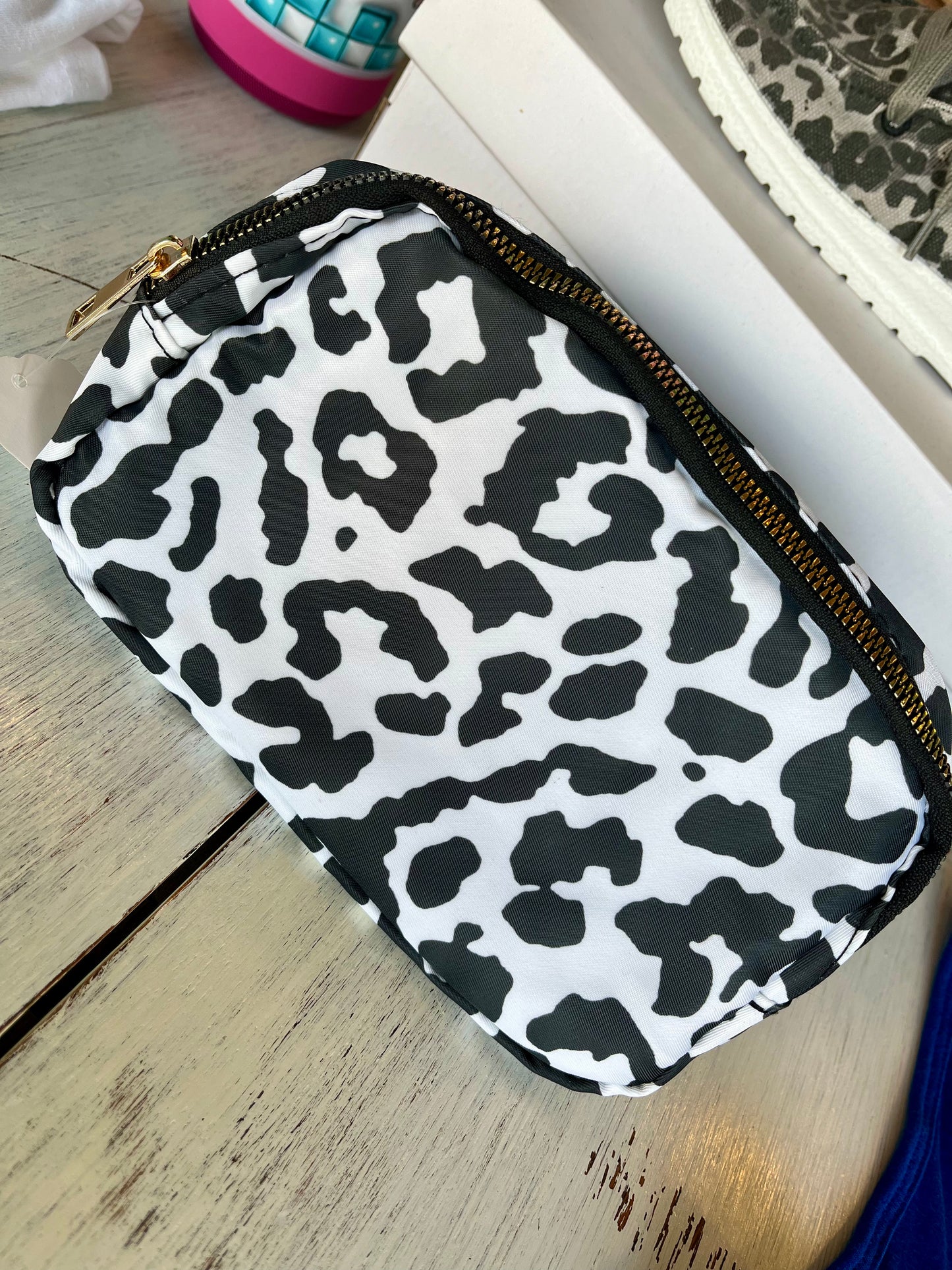 Black & White Cheetah Crossbody Fanny Pack